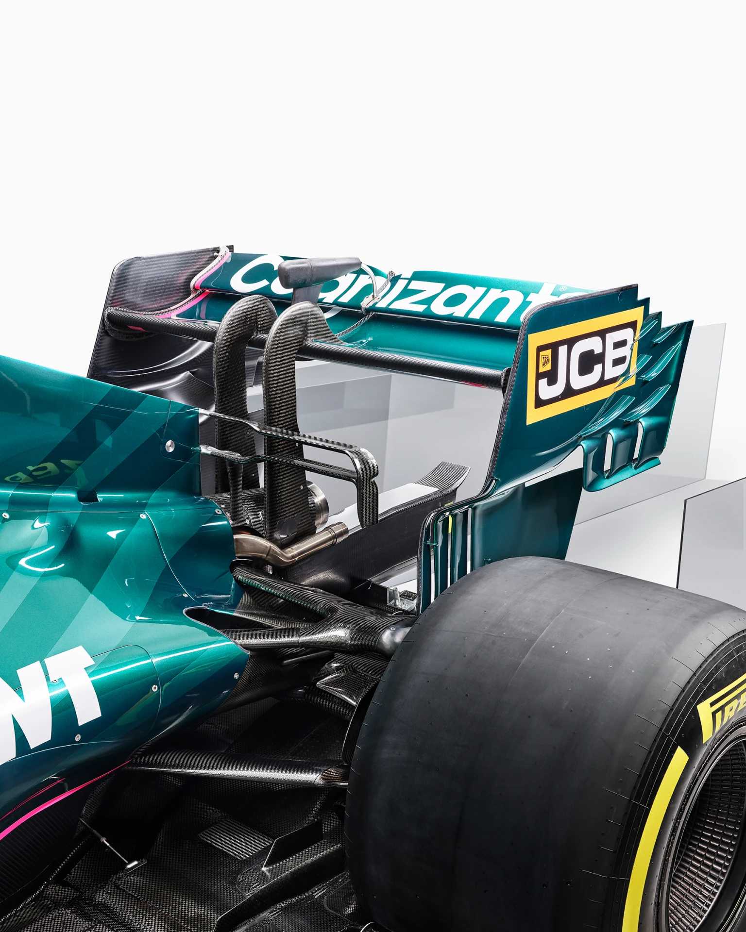 ASTON MARTIN F1 TEAM visual